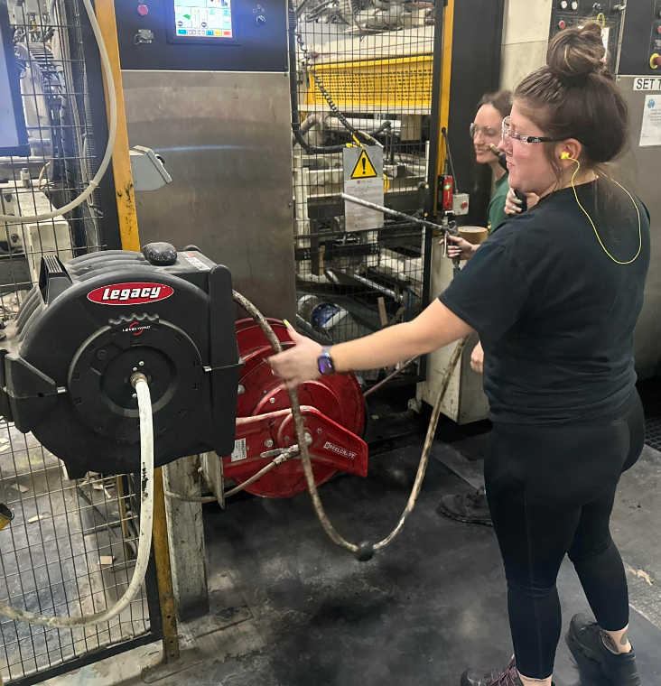 Keep hoses and cords organized and contained